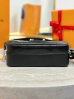 Louis Vuitton Nil黑色小牛皮都市手提包：圖片 4