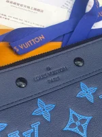Louis Vuitton Pochette To-Go 隨身包 | 小牛皮Monogram印花 | 可拆式腕帶設計：圖片 4