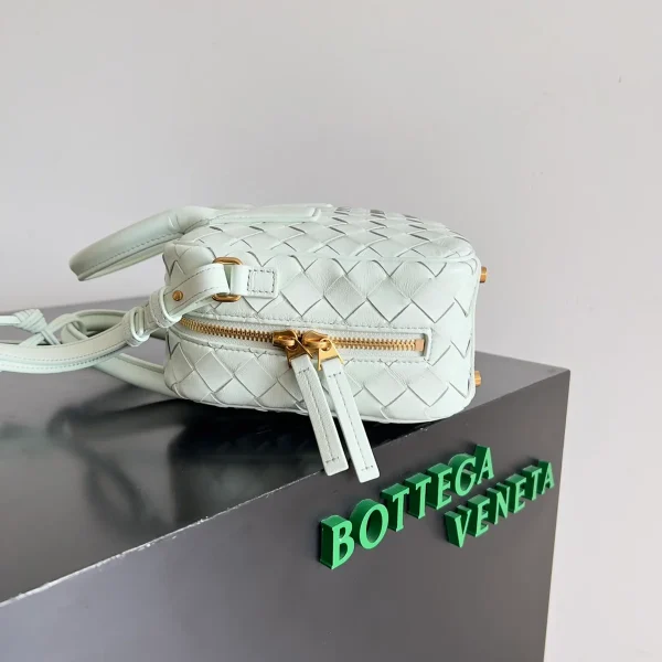 BottegaVeneta冰川藍Intrecciato編織小號手提包：圖片 3