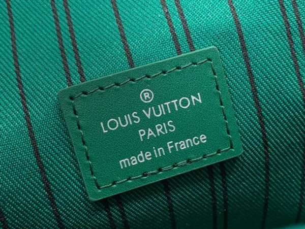 Louis Vuitton Steamer可穿戴式錢包 - Borneo綠色Monogram Macassar塗層帆布：圖片 9