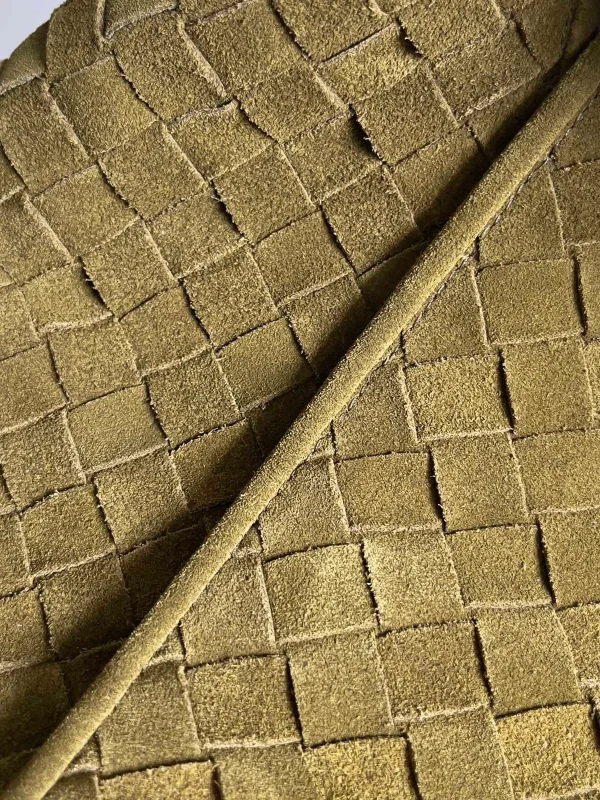 BottegaVenetaIntrecciato編織橄欖油綠絨面革肩背包：圖片 6