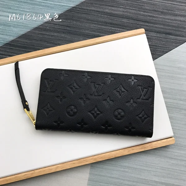 路易威登Monogram Empreinte拉鏈錢包 - 經典與實用並存：圖片 2