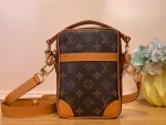Louis Vuitton Danube復古小牛皮斜背包 | 褪色Monogram印花 可拆式金屬吊牌：圖片 2