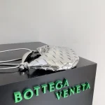 迷你Intrecciato編織銀色羊皮斜挎包：圖片 3