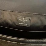Louis Vuitton District PM 郵差包 - Damier Graphite 經典重塑：圖片 10