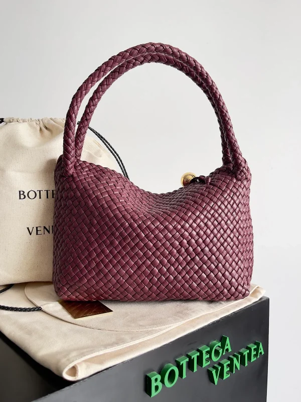 Intreccio編織皮革小號肩背包-巴羅洛酒紅：圖片 4