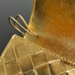 Intrecciato編織金色羊皮革霧面鏡面手提包：圖片 8