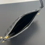 BottegaVeneta迷你Intrecciato編織皮革肩背包：圖片 7