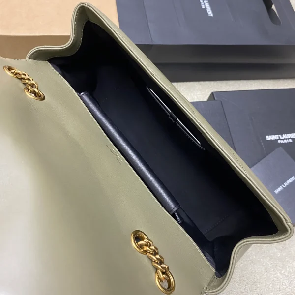 菱格紋絎縫小羊皮信封包：圖片 9