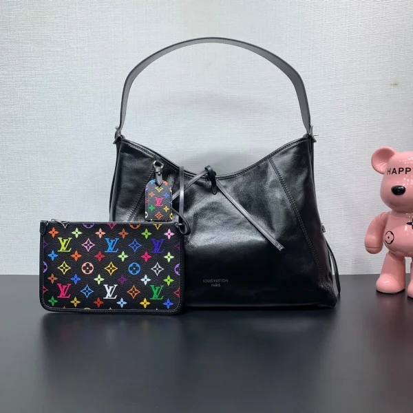 LV x TM CarryAll Vibe MM 小羊皮包包 - 黑色 Monogram 復刻版：圖片 2