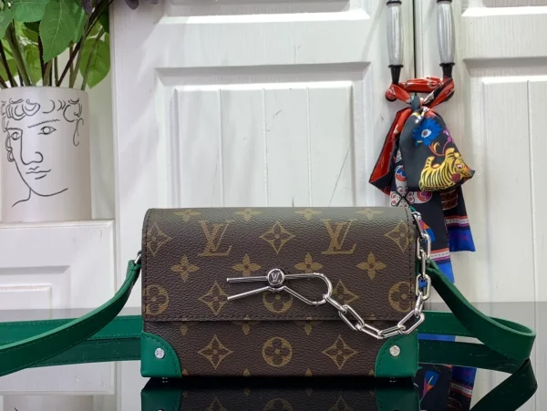 Louis Vuitton Steamer可穿戴式錢包 - Borneo綠色Monogram Macassar塗層帆布：圖片 2