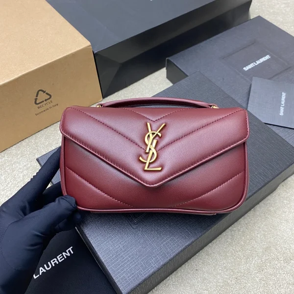 LOULOU 菱格紋絎縫小羊皮迷你包：圖片 2