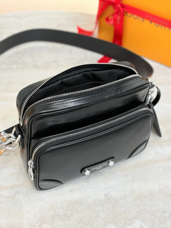 Louis Vuitton Nil黑色小牛皮都市手提包：圖片 6