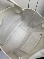柔軟精緻粒面鹿皮手提袋 - 義大利製橫向寬敞設計：圖片 8