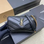 LOULOU小羊皮迷你菱格紋絎縫包：圖片 2