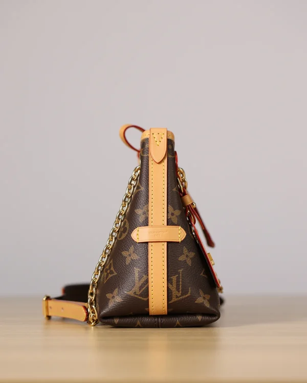 Louis Vuitton CarryAll BB 包包 - Monogram帆布金色鏈帶款：圖片 8
