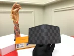 Louis Vuitton Damier Graphite 男士多夾層輕便錢包 | 可個人化訂製：圖片 10