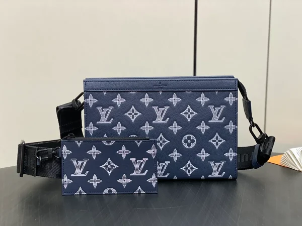 Louis Vuitton Gaston 可穿戴式 Monogram Shadow 小牛皮錢包：圖片 2
