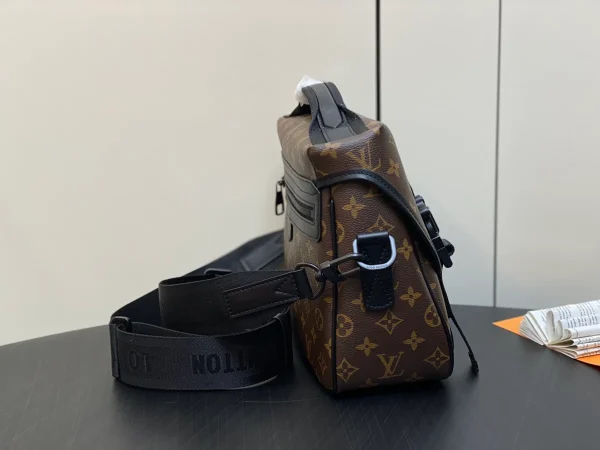 LV Trail 郵差包 | Monogram Macassar帆布 經典運動風格：圖片 4