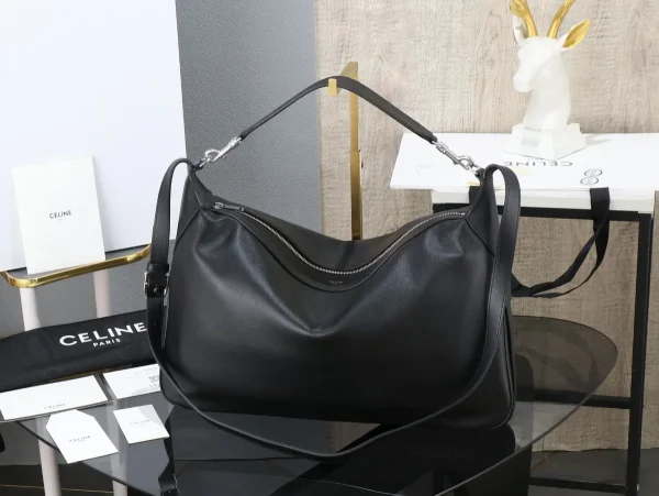 高仿CELINE-賽琳 時尚多功能牛皮革斜挎包-111773：圖片 2