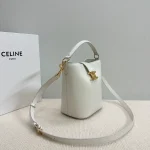 高仿CELINE-賽琳 經典TRIOMPHE磁扣牛皮手提斜挎包-119173：圖片 4