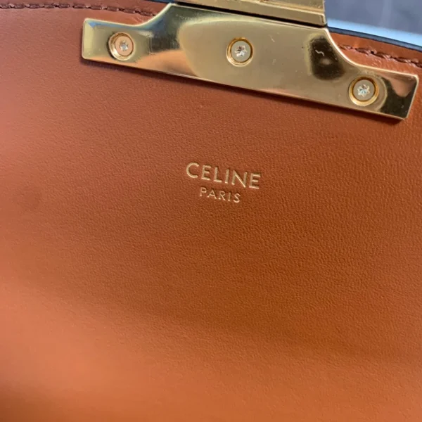 高仿CELINE-賽琳 金色TRIOMPHE金屬鎖扣斜挎包 - 多功能時尚肩背包-188882：圖片 8