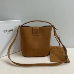 高仿CELINE-賽琳 經典TRIOMPHE磁扣牛皮絨面革多功能手提包-116613：圖片 4
