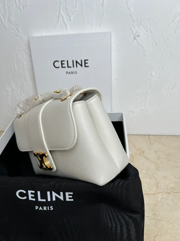 高仿CELINE-賽琳 經典TRIOMPHE牛皮斜挎包 - 金色飾面優雅設計-116593：圖片 4