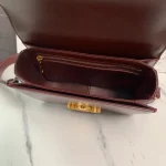 高仿CELINE-賽琳 TRIOMPHE鎖扣牛皮斜挎包 - 多功能時尚肩背包-188423：圖片 7