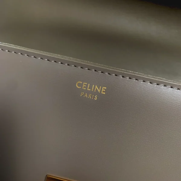 高仿CELINE-賽琳 TRIOMPHE 金屬鎖扣牛皮斜挎包-188423：圖片 8