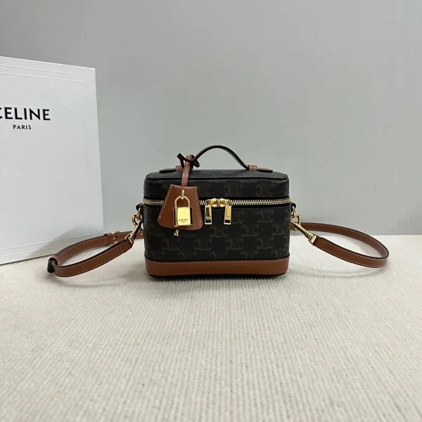 高仿CELINE-賽琳 TRIOMPHE CANVAS 標誌印花手提包-119462：圖片 2