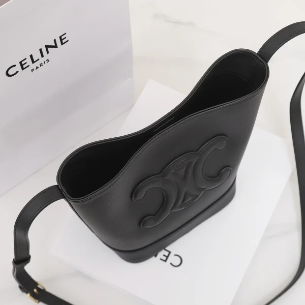 高仿CELINE-賽琳 金色飾面牛皮革斜挎包 - 時尚多功能肩背包-113783：圖片 10