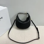 高仿CELINE-賽琳 金色牛皮多功能手提斜挎包 - 大容量智能手機收納-120723：圖片 3