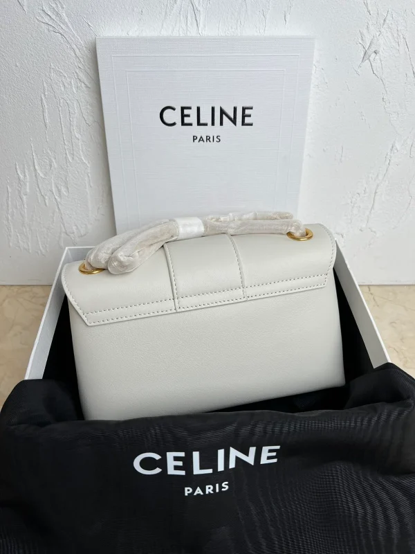 高仿CELINE-賽琳 經典TRIOMPHE牛皮斜挎包 - 金色飾面優雅設計-116593：圖片 3