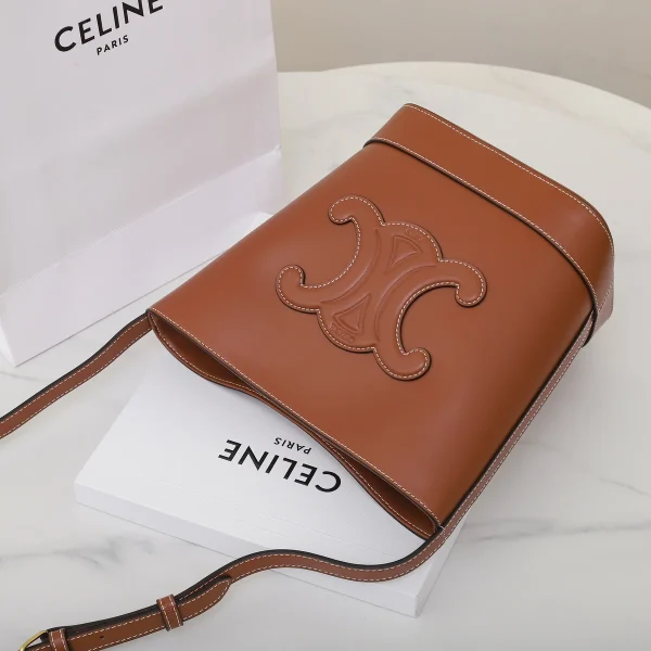 高仿CELINE-賽琳 復古牛皮革斜挎包 - 多功能便攜設計-113783：圖片 7