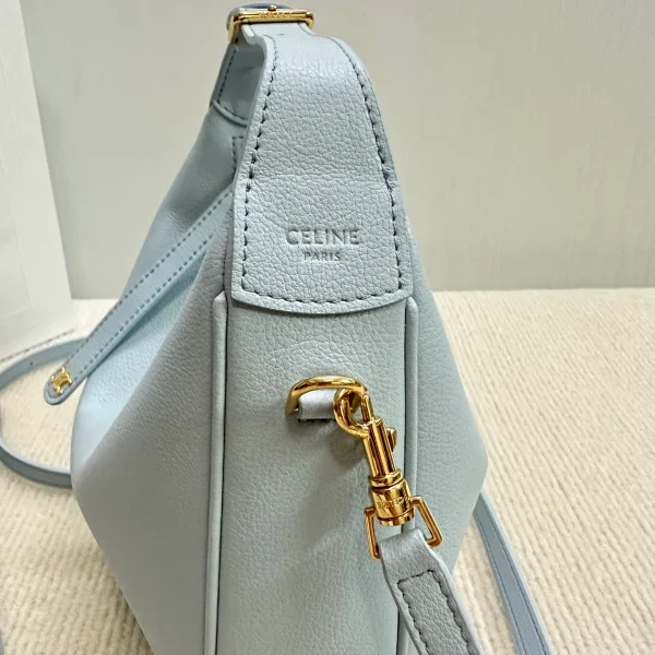 高仿CELINE-賽琳 金色牛皮多功能手提斜挎包 - 大容量智能手機收納-120723：圖片 8