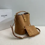 高仿CELINE-賽琳 經典TRIOMPHE磁扣牛皮絨面革多功能手提包-116613：圖片 3