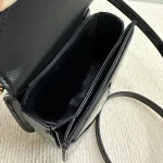 高仿CELINE-賽琳 經典迷你手袋 - 牛皮革優雅設計，多功能攜帶方式-10L063：圖片 9