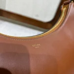 高仿CELINE-賽琳 時尚多功能牛皮革手提斜挎包-196923：圖片 6