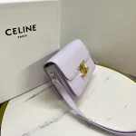 高仿CELINE-賽琳 經典TRIOMPHE牛皮革斜挎包-188423：圖片 4