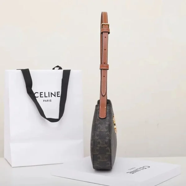 高仿CELINE-賽琳 TRIOMPHE CANVAS 標誌印花牛皮革包邊斜挎包-115702：圖片 4