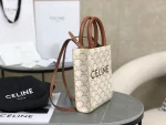 高仿CELINE-賽琳 TRIOMPHE CANVAS迷你手袋 - 時尚便攜，輕鬆容納大屏智能手機-194372：圖片 4