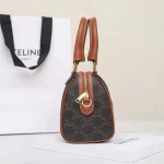 高仿CELINE-賽琳 TRIOMPHE CANVAS 標誌印花多功能手提斜挎包-113772：圖片 4