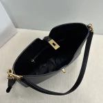 高仿CELINE-賽琳 多功能牛皮革斜挎包-119563：圖片 7