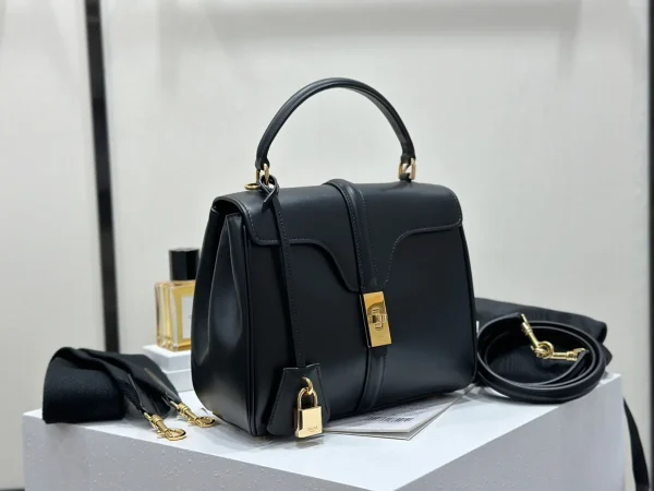 高仿CELINE-賽琳 16 小號刺繡手袋 - 皮革手柄配可拆卸肩帶-188003：圖片 3