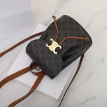 高仿CELINE-賽琳 Saint Laurent TRIOMPHE CANVAS 多功能印花背包-118702：圖片 6