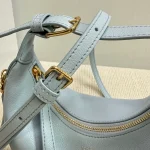 高仿CELINE-賽琳 金色牛皮多功能手提斜挎包 - 大容量智能手機收納-120723：圖片 7
