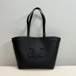 高仿CELINE-賽琳 金色奢華肩背包 - 時尚百搭收納能手-116853：圖片 2
