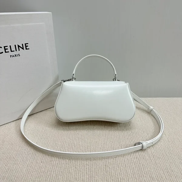高仿CELINE-賽琳 經典牛皮革TRIOMPHE按扣手提斜挎包-119533：圖片 3