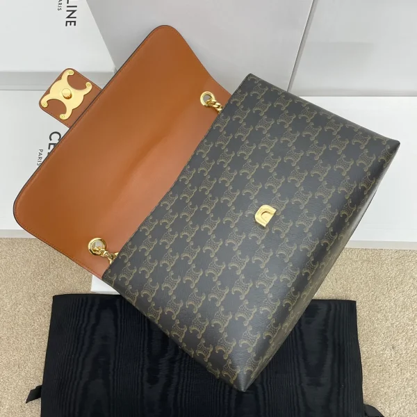 高仿CELINE-賽琳 經典TRIOMPHE標誌印花牛皮斜挎包-118222：圖片 9